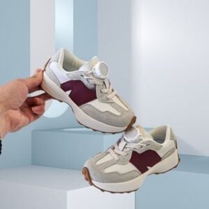 NB 32 7 sneakers y