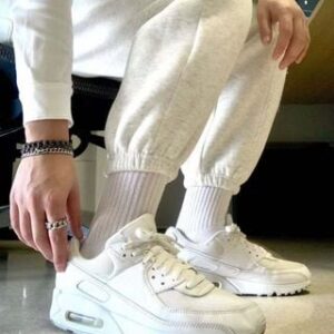 N1ke sneakers y