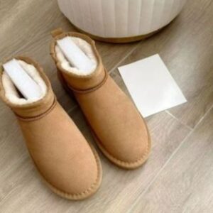 Uu g shoes y