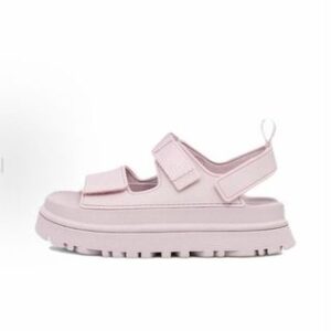 Uu g sandals y