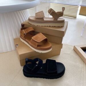 Uu g sandals y