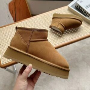 Uu g shoes y