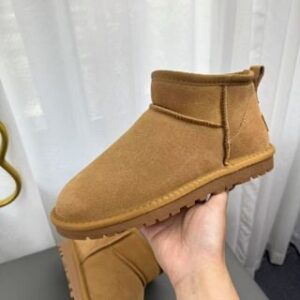 Uu g shoes y
