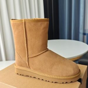 Uu g shoes y