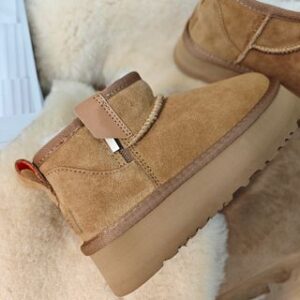 Uu g shoes y